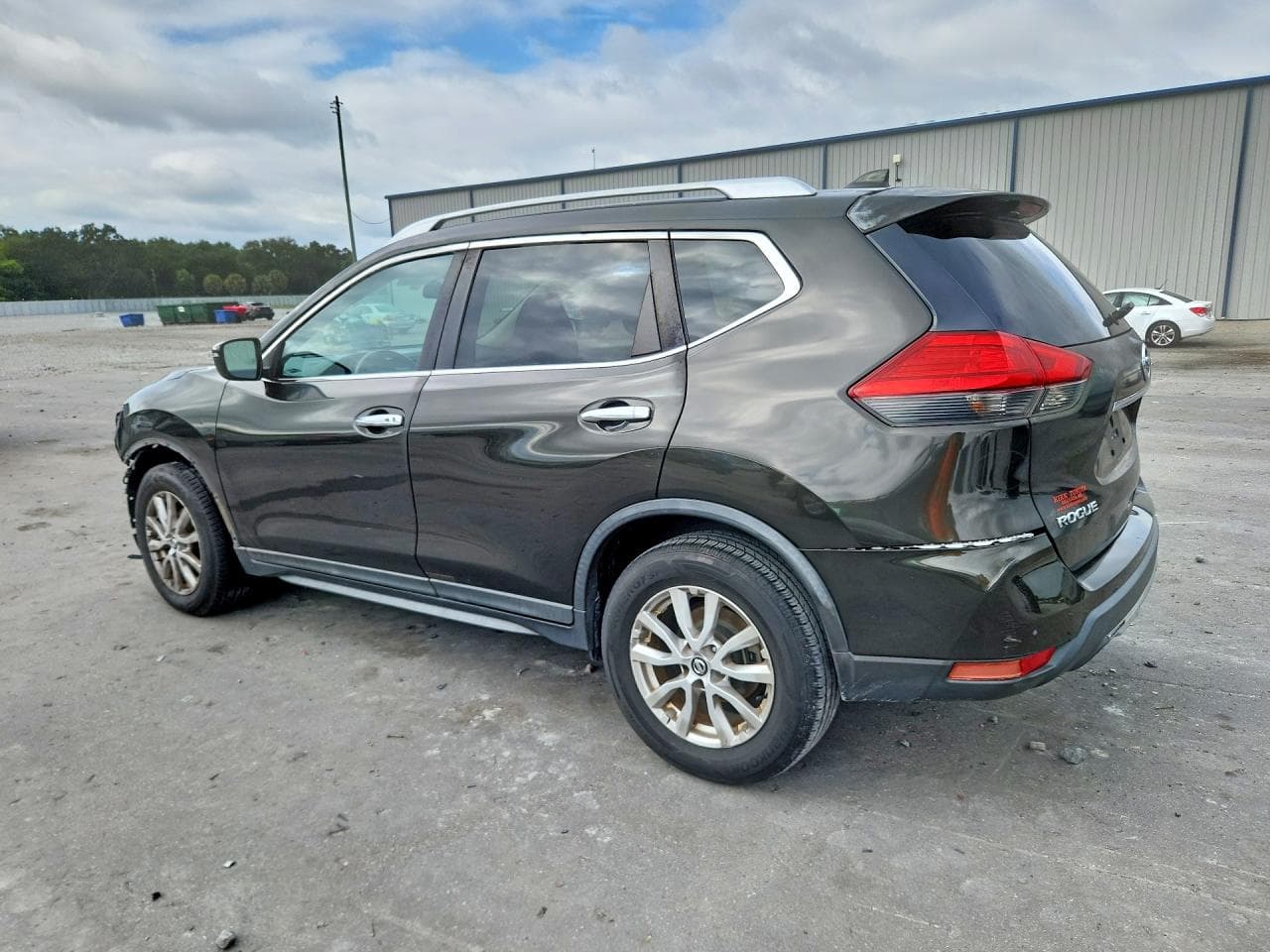 2017 Nissan Rogue Sv - foto 2