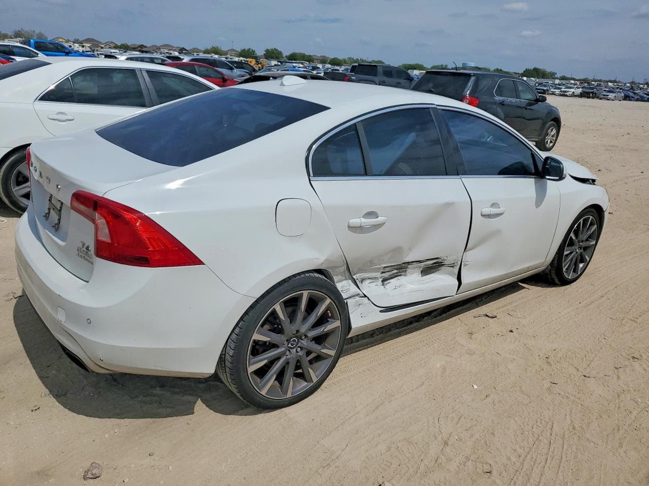 2015 Volvo S60 Platinum - foto 3
