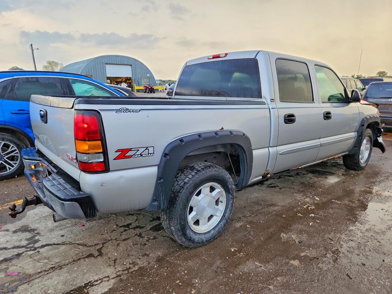 2004 GMC New Sierra K1500 - foto 3
