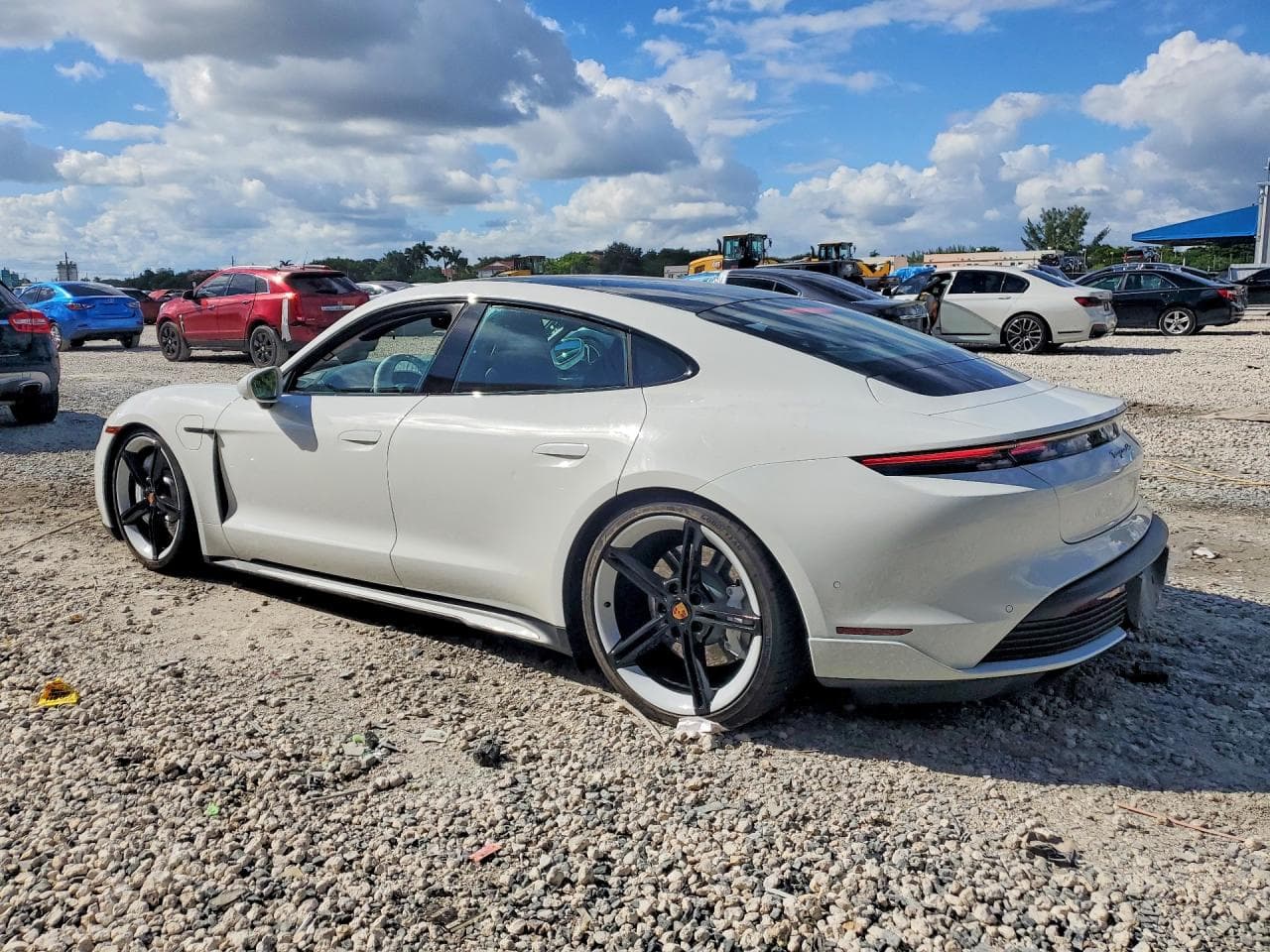 2023 Porsche Taycan 4S - foto 2