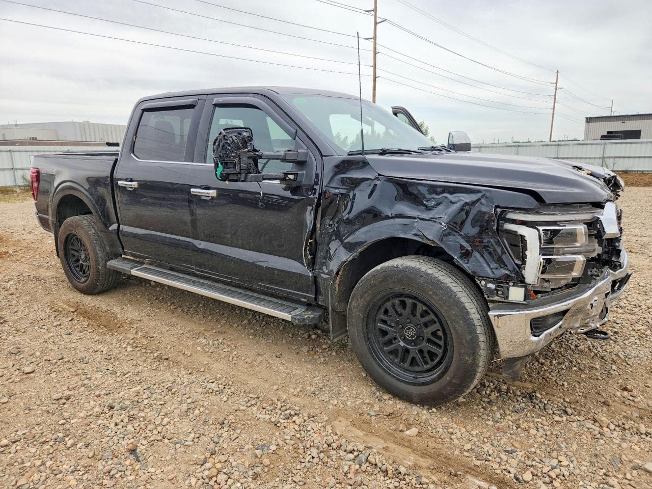 2025 Ford F150 Lariat - foto 4