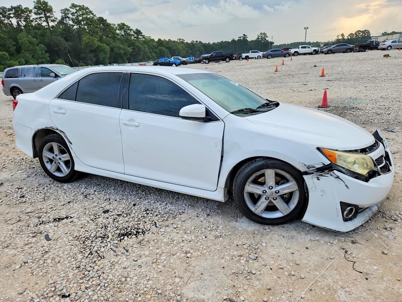 2014 Toyota Camry Se - foto 4