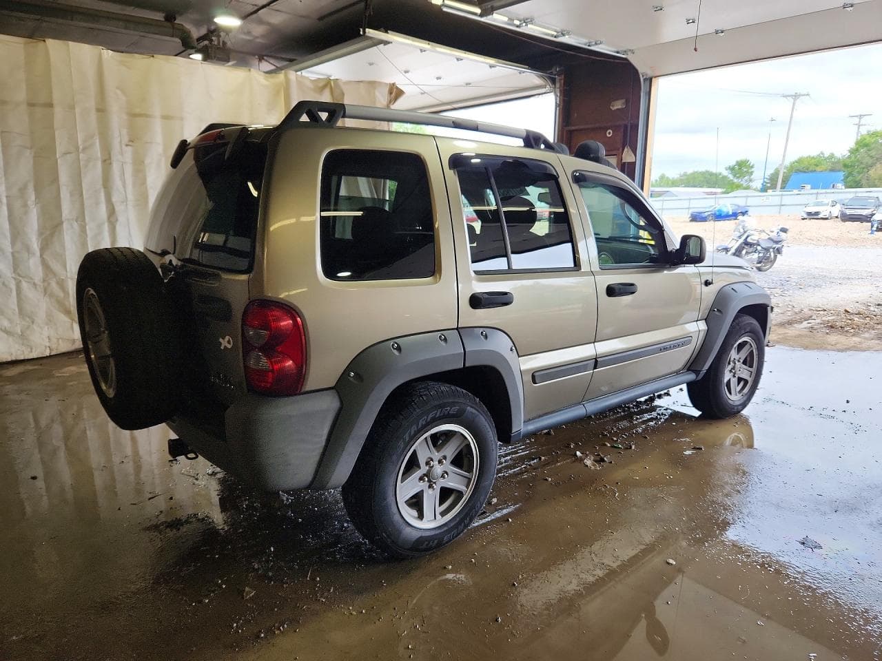 2005 Jeep Liberty Renegade - foto 3