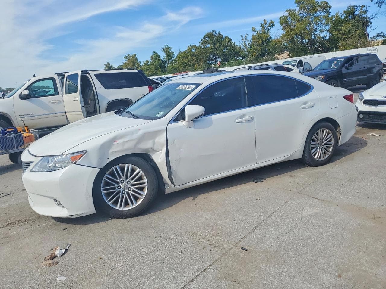 Lexus ES 2013 z USA