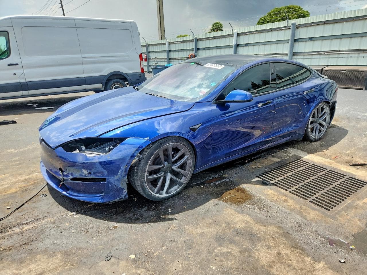 Tesla Model S 2021 z USA