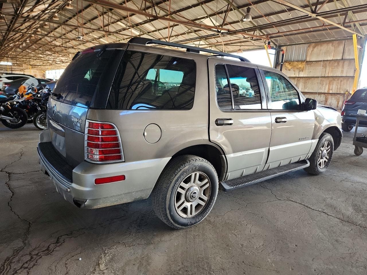 2002 Mercury Mountaineer - foto 3