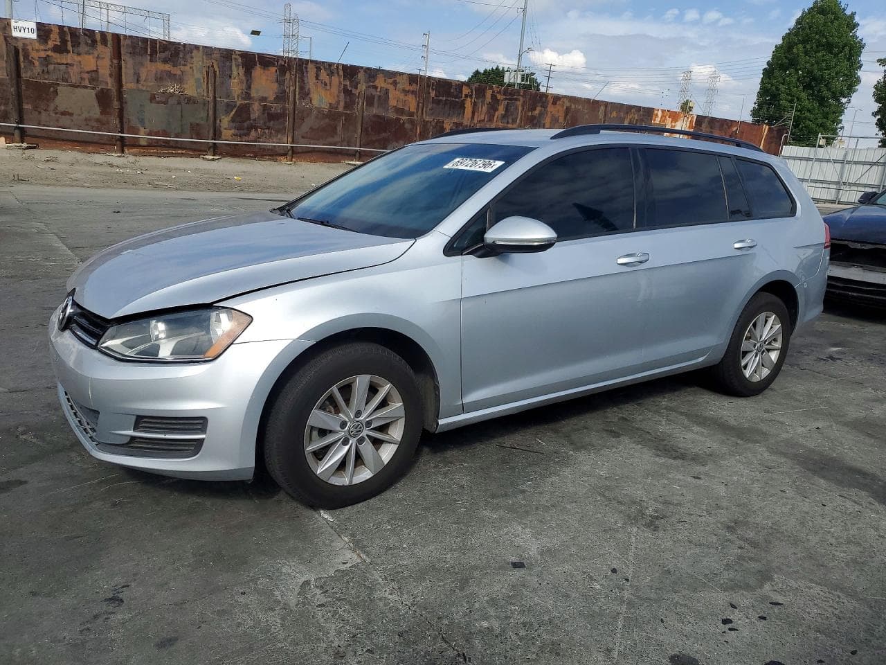 2016 Volkswagen Golf Sportwagen S