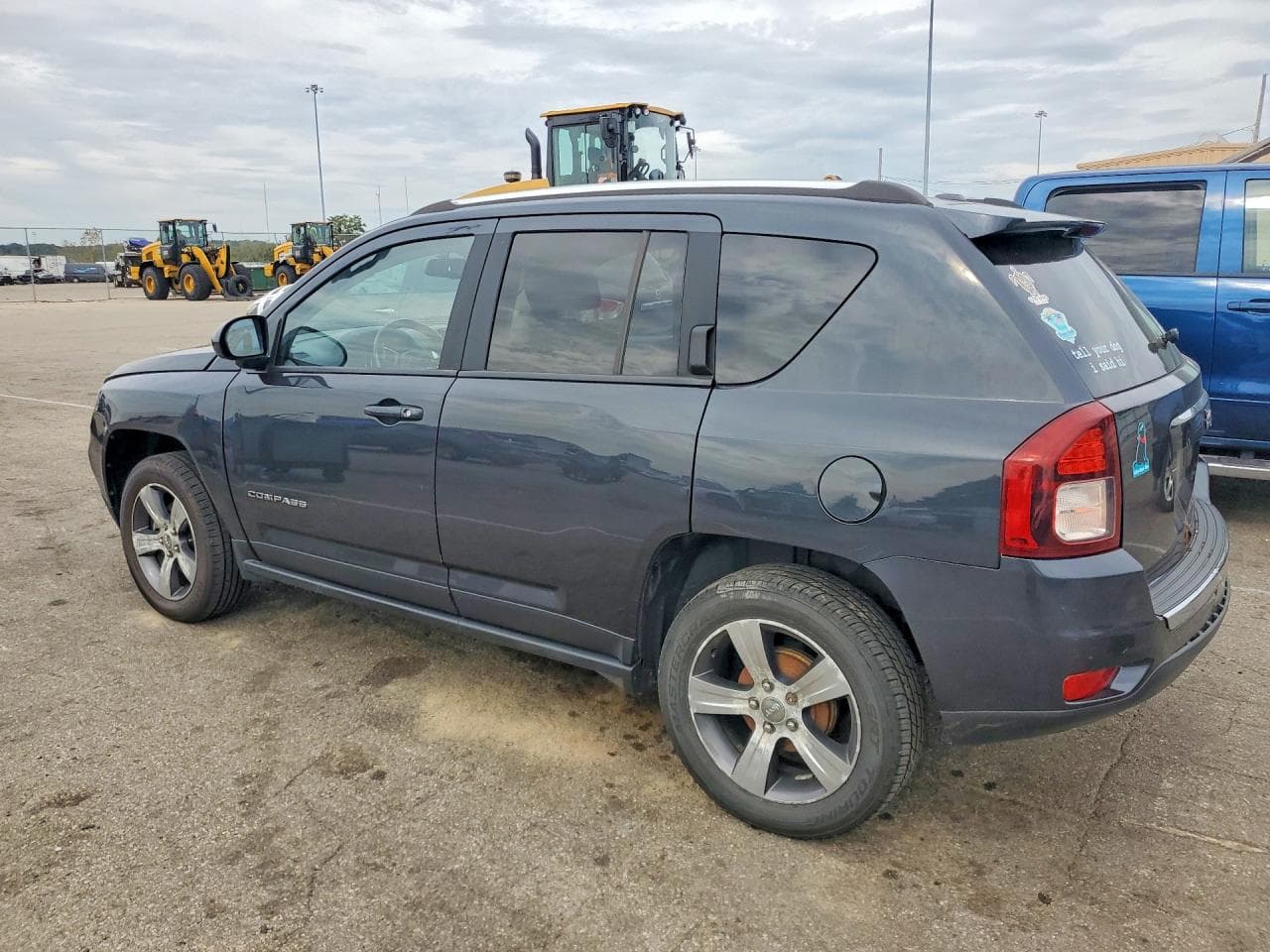 2016 Jeep Compass Latitude - foto 2