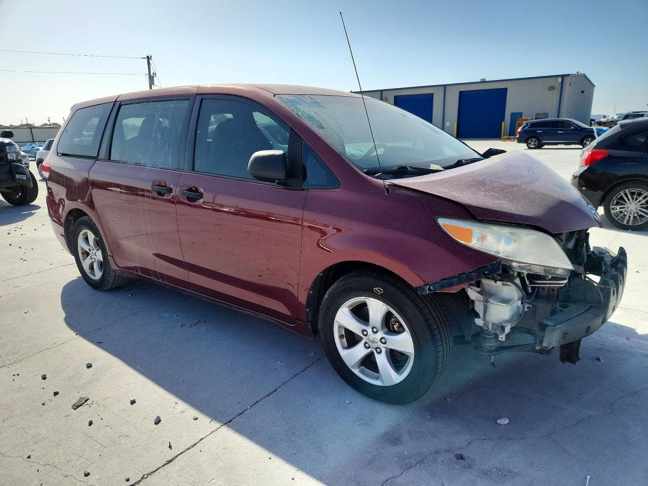 2013 Toyota Sienna L 7-Passenger - foto 4