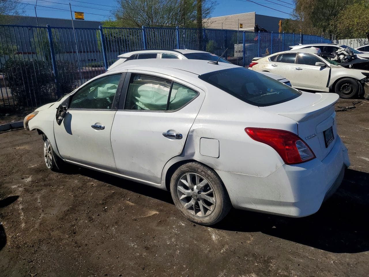 2018 Nissan Versa Sv - foto 2