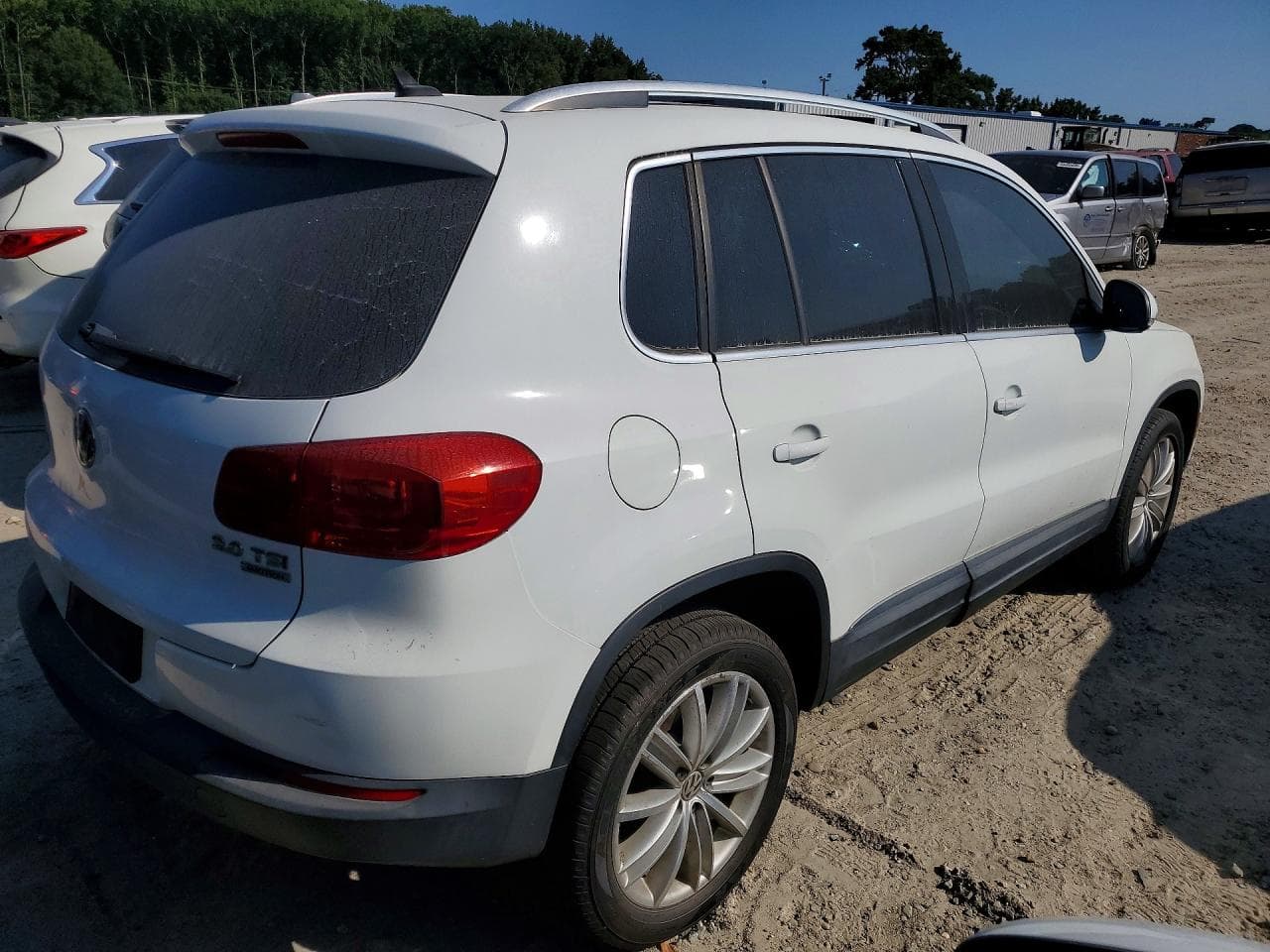 2015 Volkswagen Tiguan S - foto 3