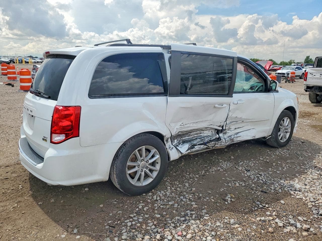 2016 Dodge Grand Caravan Sxt - foto 3