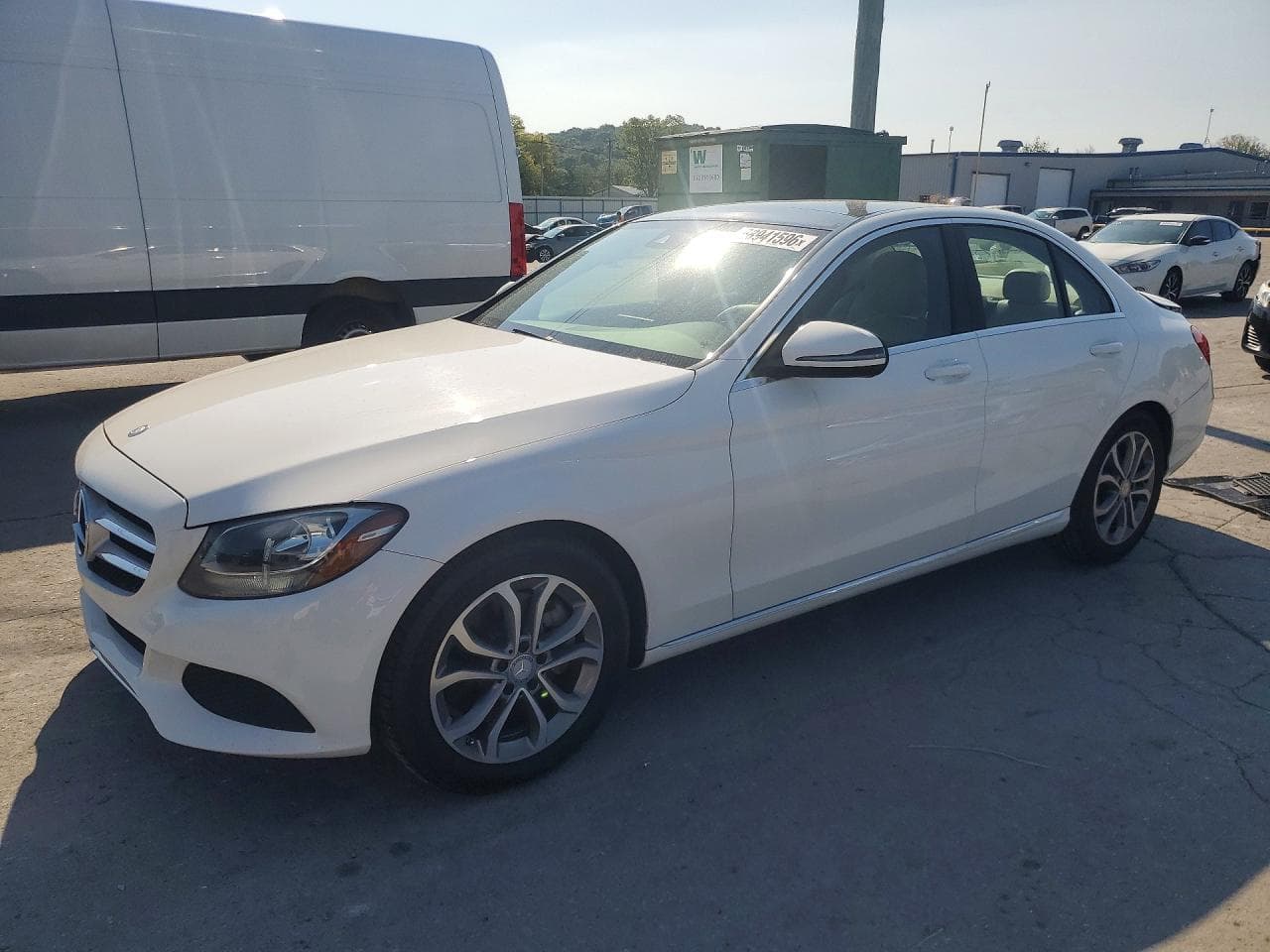 Mercedes-Benz C-klasse 2017 z USA