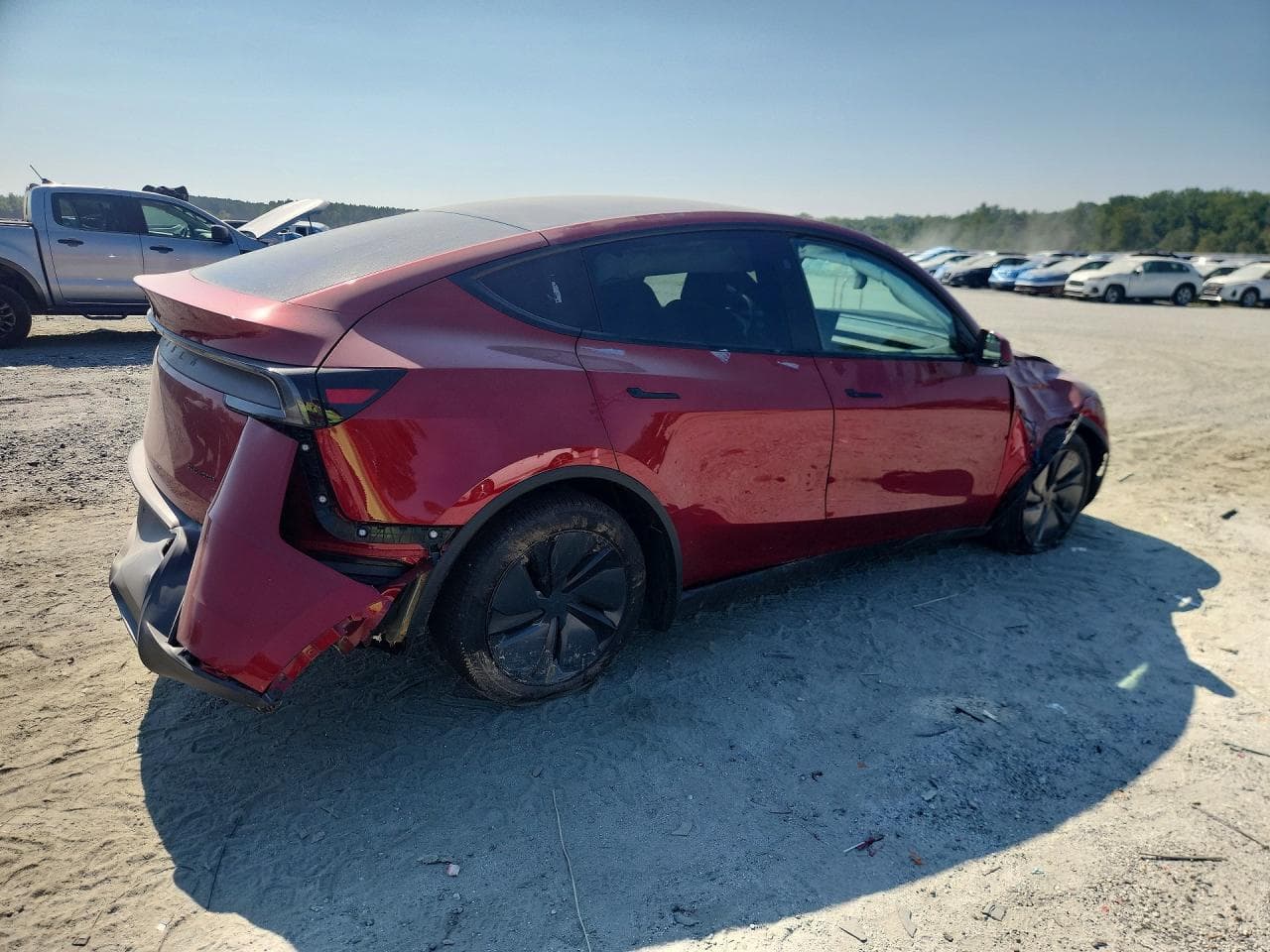 2026 Tesla Model Y - foto 3