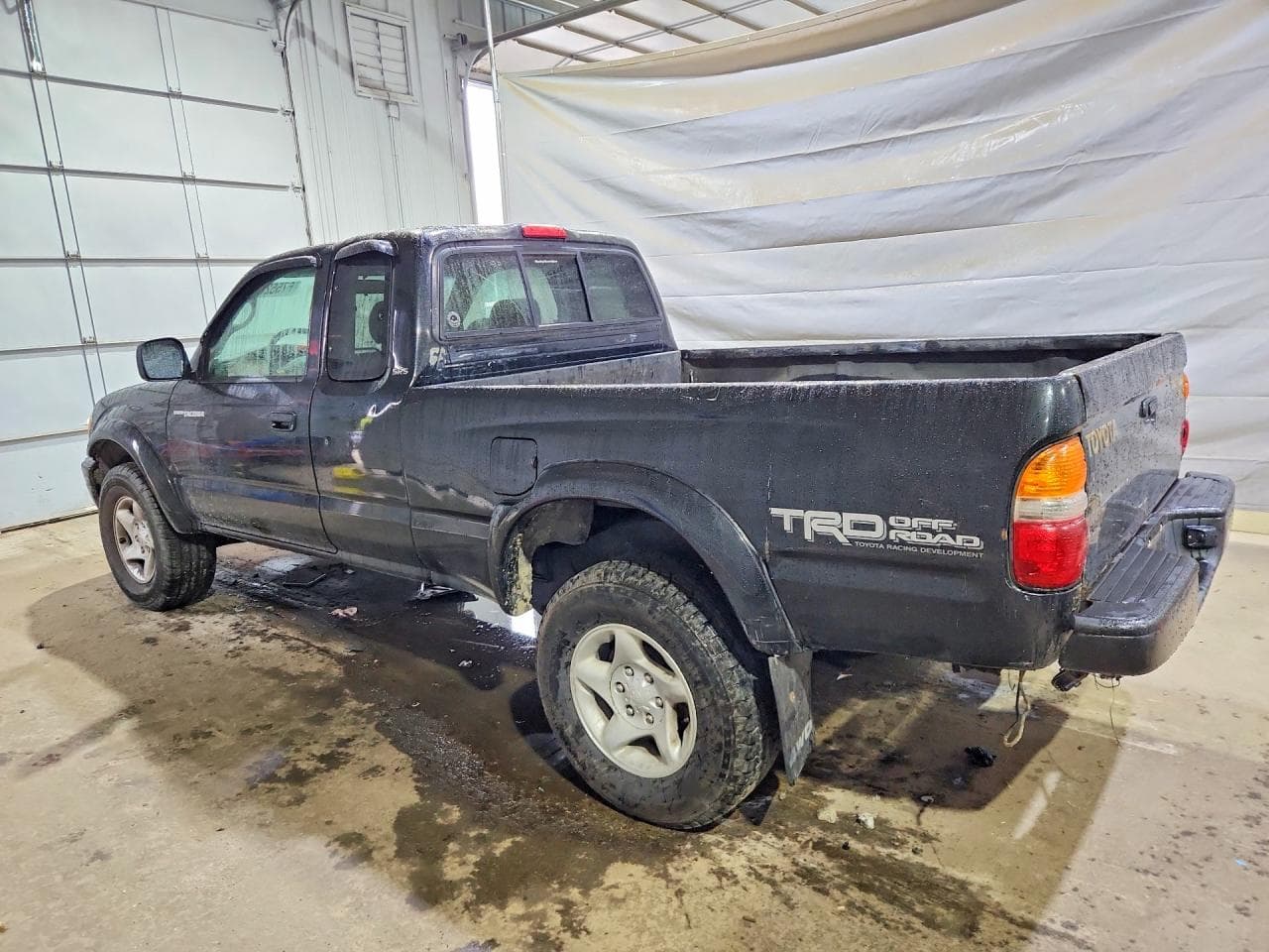 2004 Toyota Tacoma Xtracab - foto 2