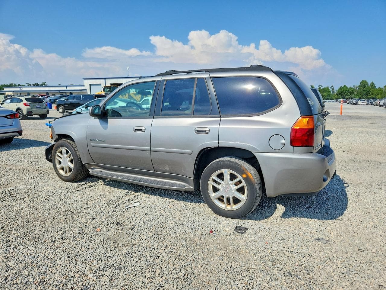 2006 GMC Envoy Denali - foto 2