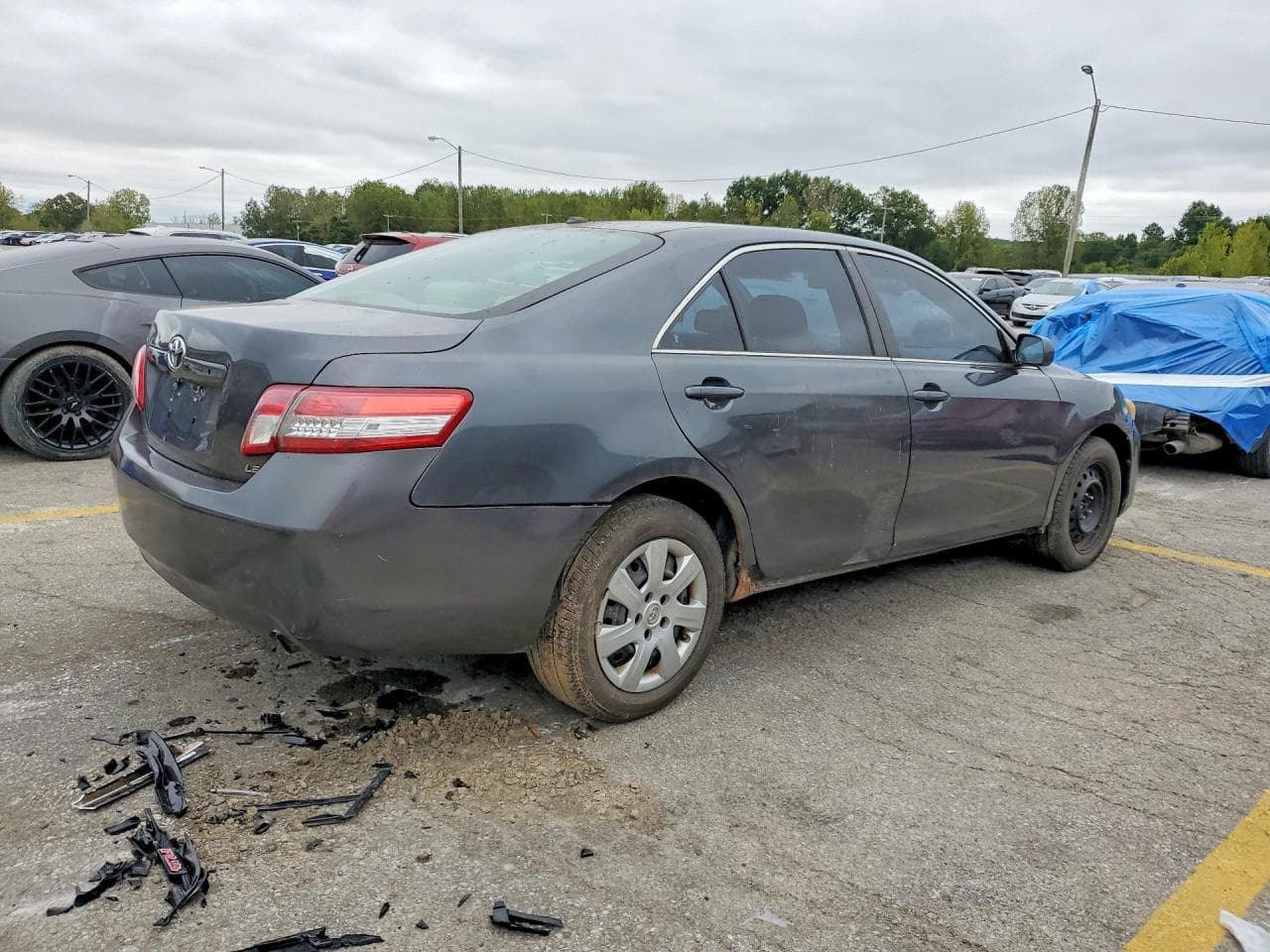 2011 Toyota Camry Le - foto 3
