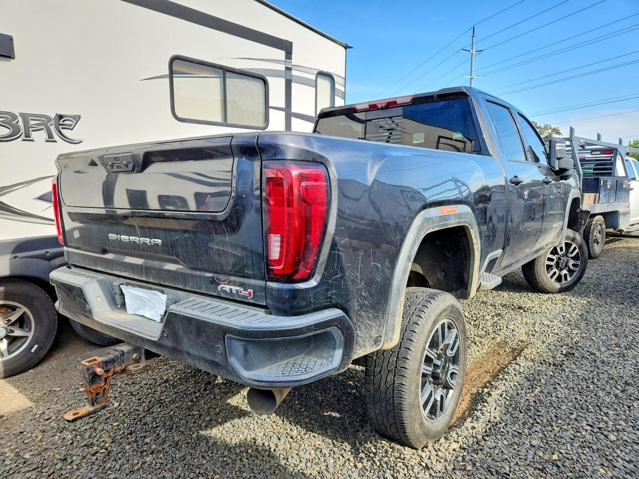 2020 GMC Sierra K2500 At4 - foto 3