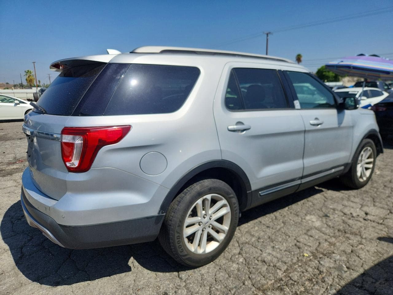 2016 Ford Explorer Xlt - foto 3