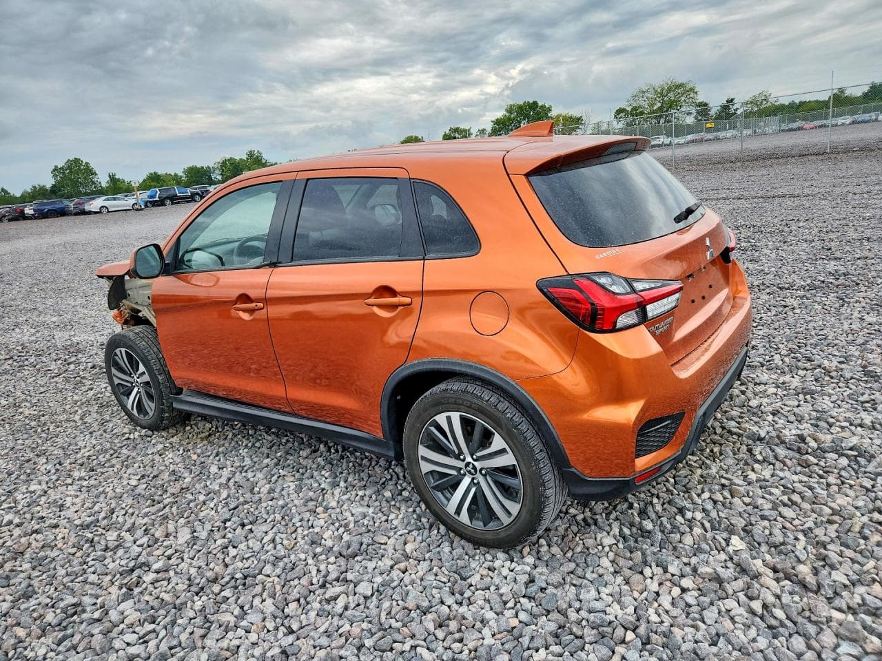 2023 Mitsubishi Outlander Sport S/Se - foto 2