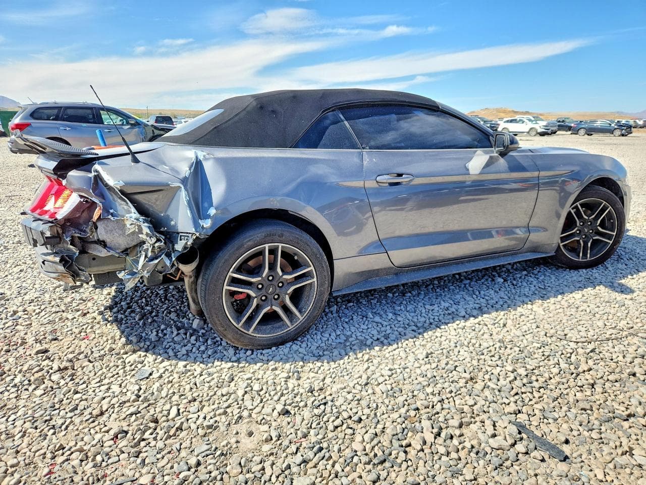 2021 Ford Mustang - foto 3