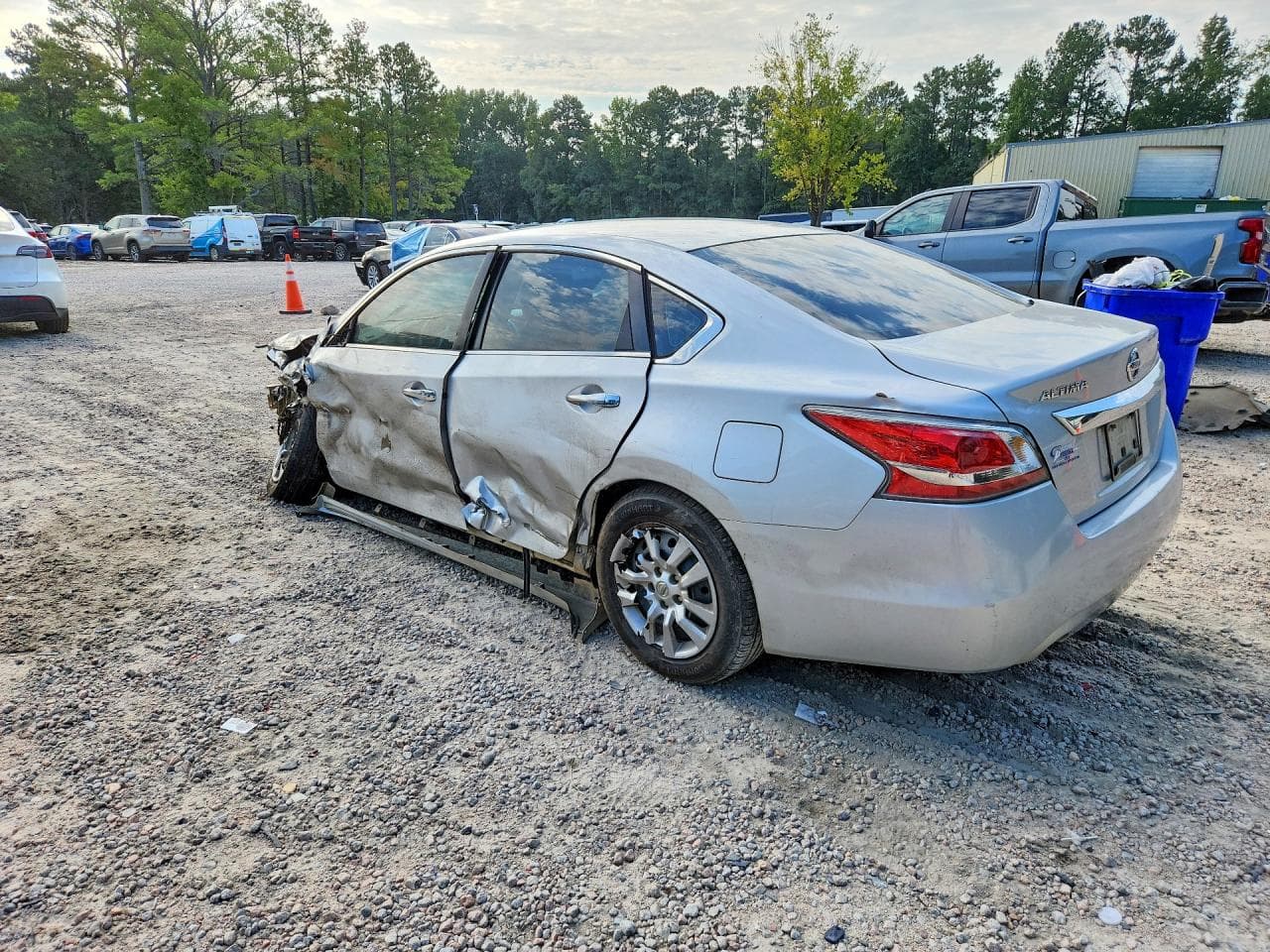 2015 Nissan Altima 2.5 S - foto 2