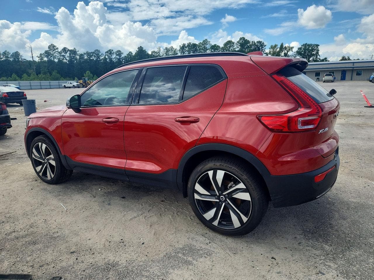 2023 Volvo Xc40 Plus - foto 2
