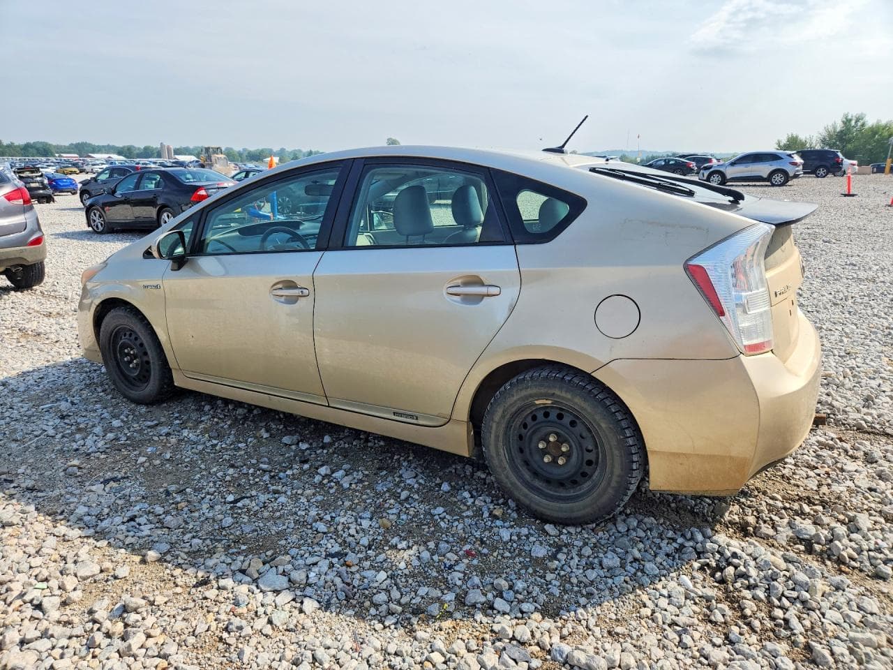 2011 Toyota Prius Two - foto 2