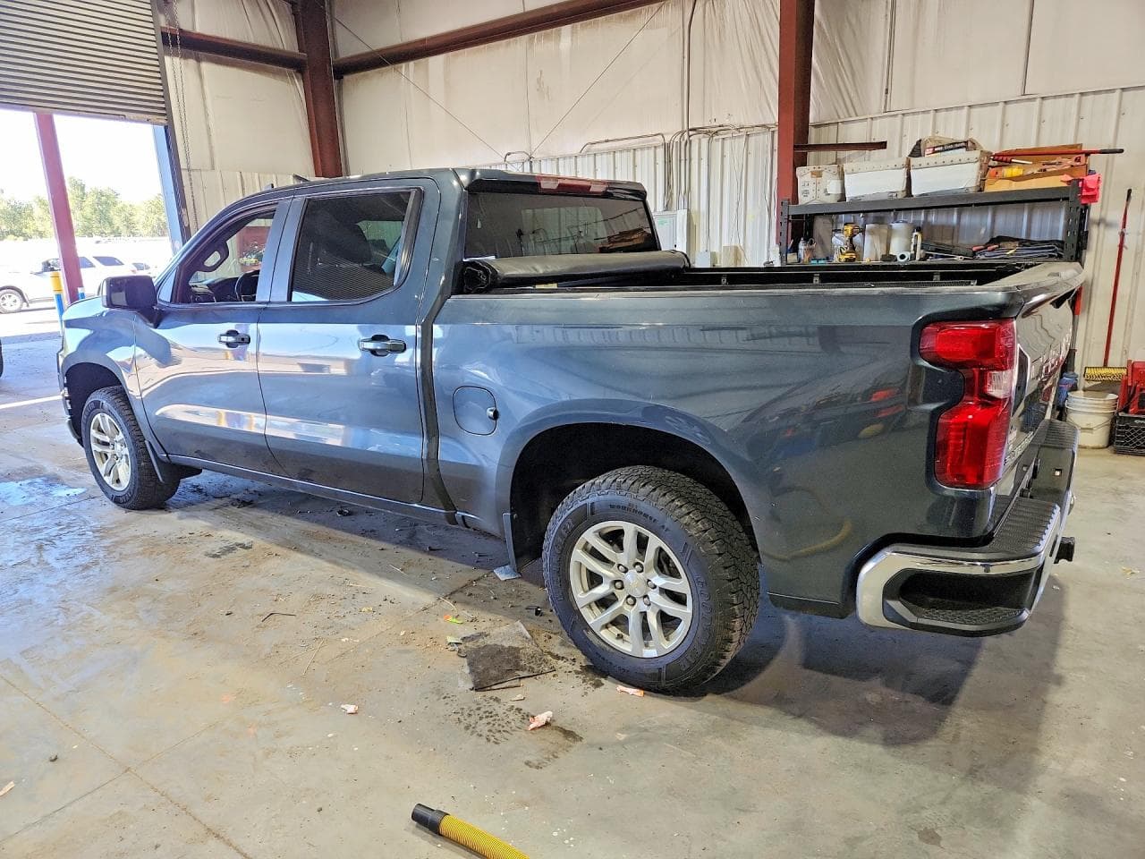 2020 Chevrolet Silverado K1500 Lt - foto 2