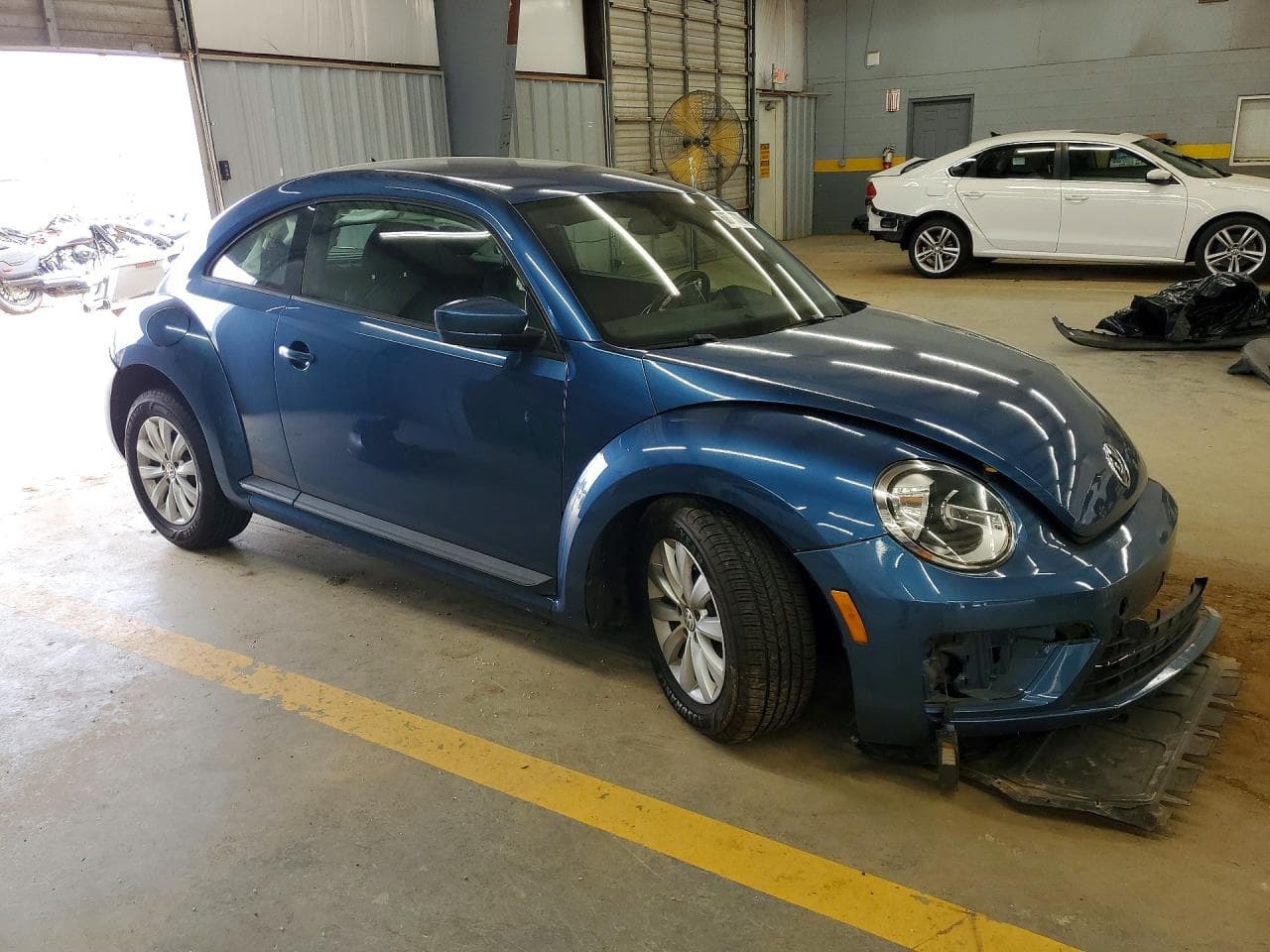 2018 Volkswagen Beetle S - foto 4