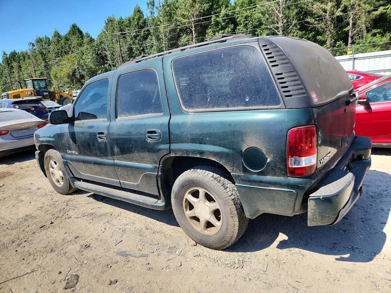 2004 GMC Yukon Denali - foto 2