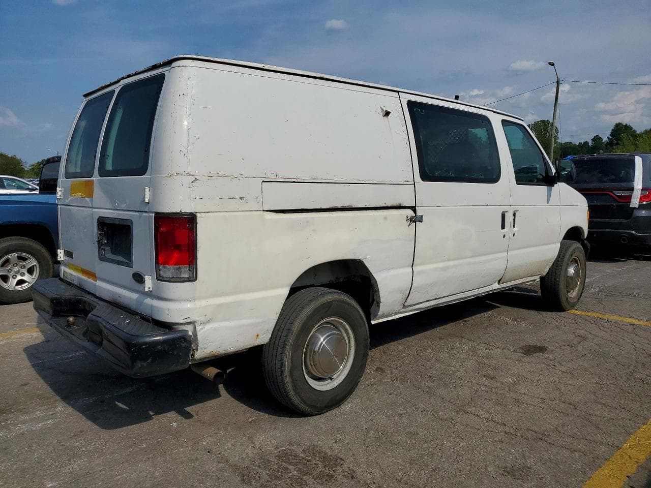 2000 Ford Econoline E250 Van - foto 3