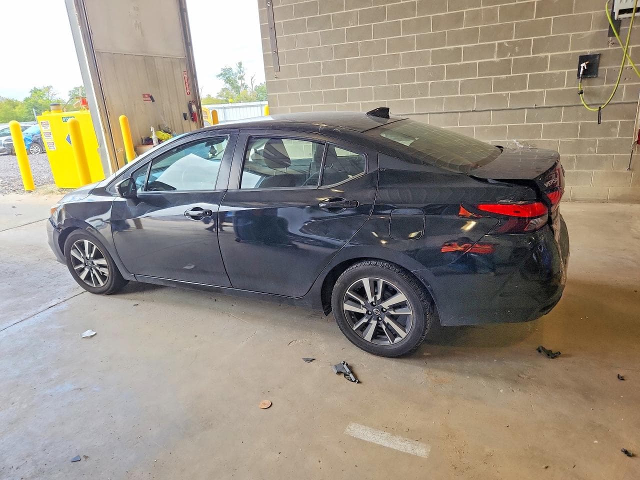 2021 Nissan Versa Sv - foto 2