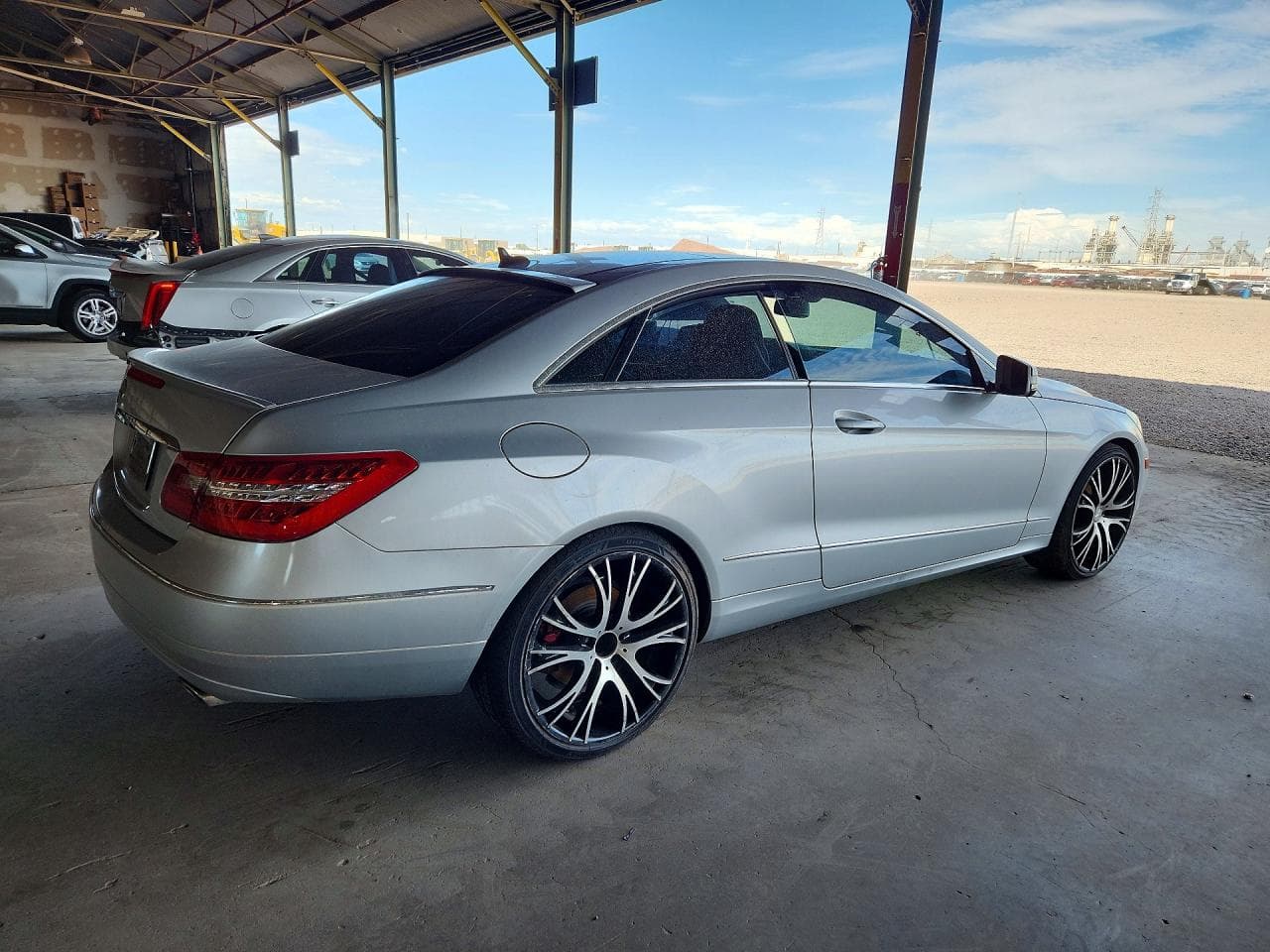 2011 Mercedes-Benz E 350 - foto 3