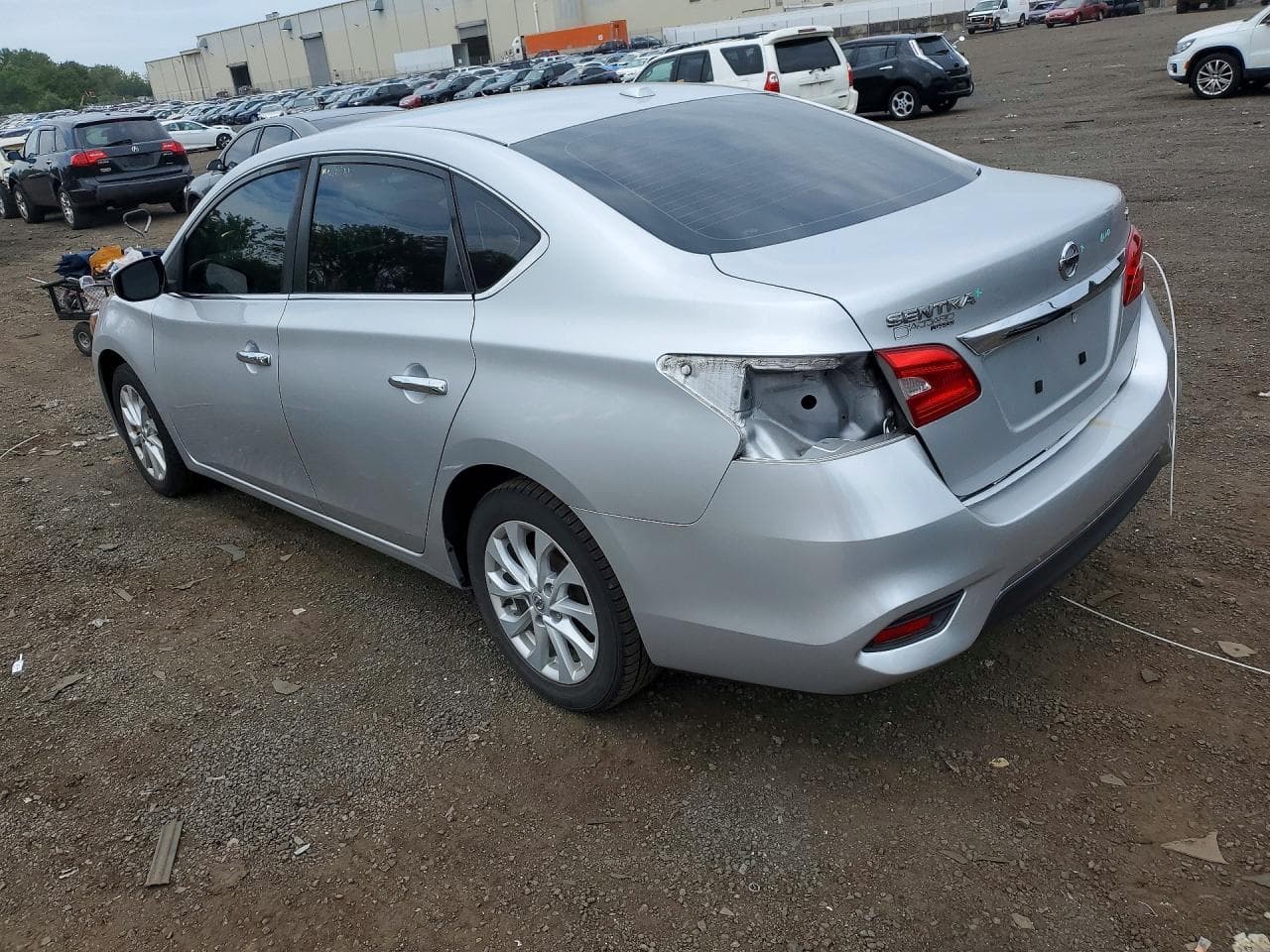 2019 Nissan Sentra Sv - foto 2
