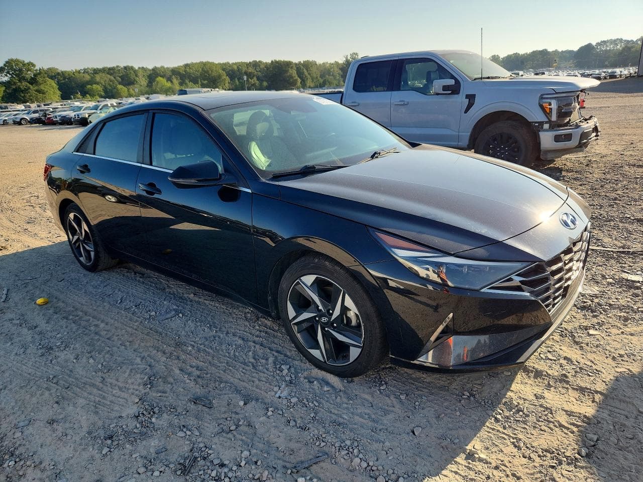 2021 Hyundai Elantra Limited - foto 4