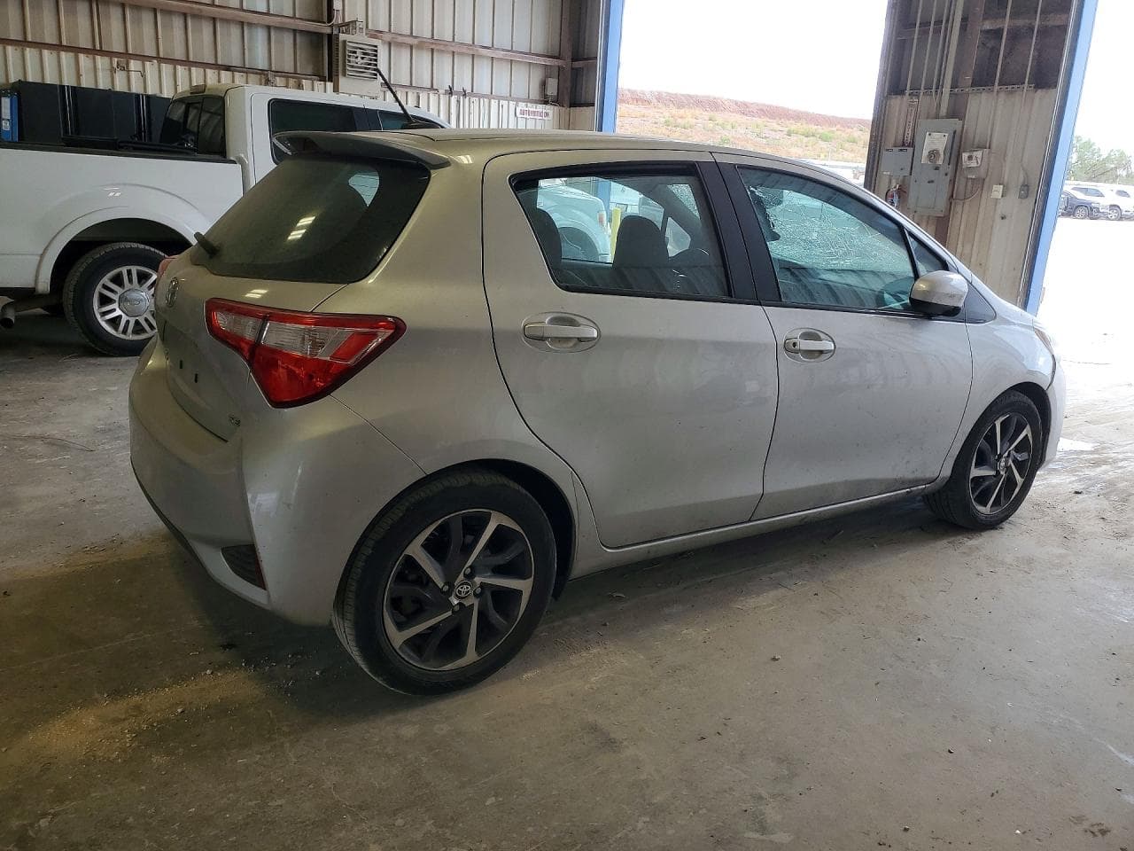 2018 Toyota Yaris 5-Door Se - foto 3