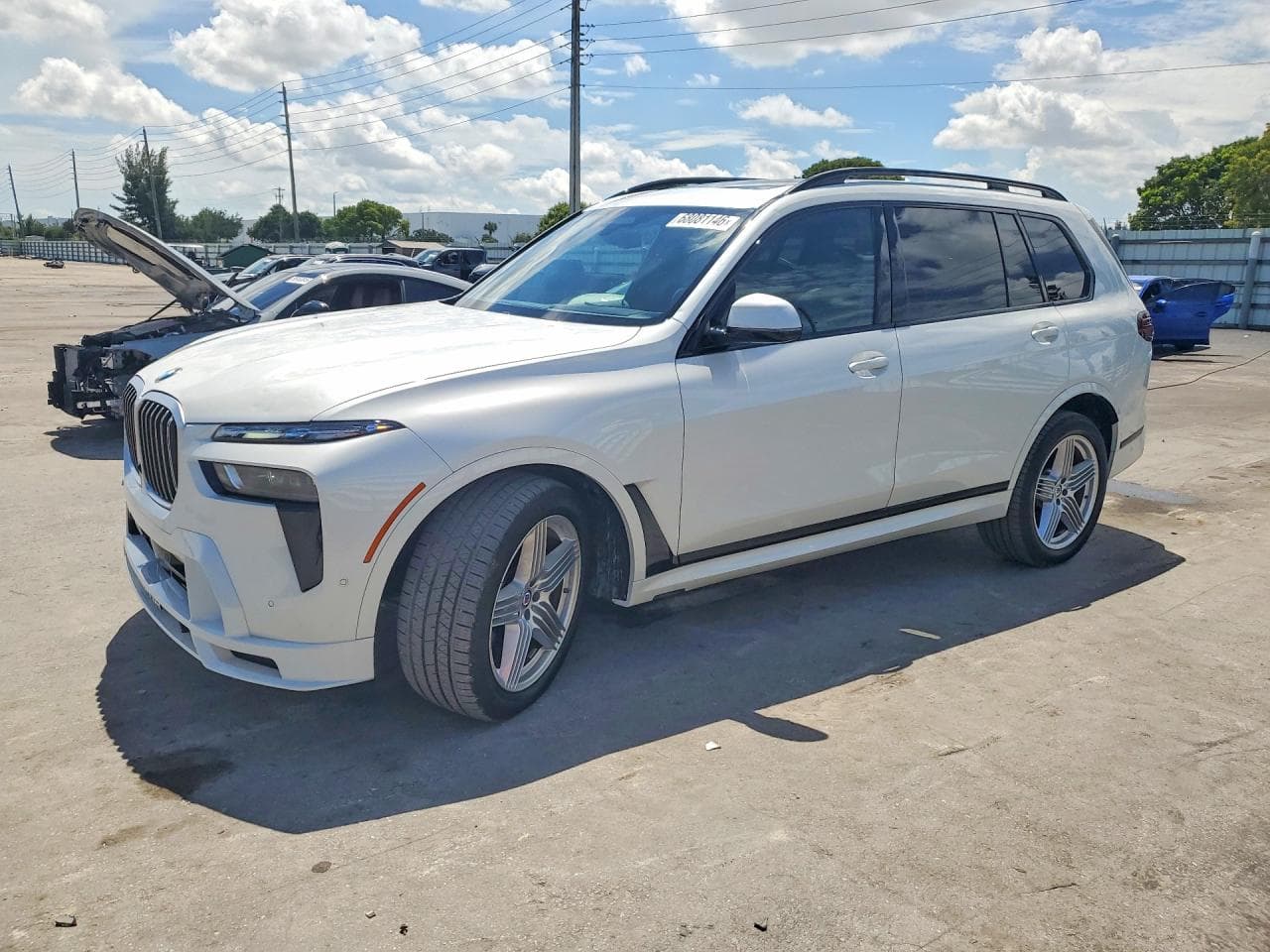 BMW X7 2025 z USA