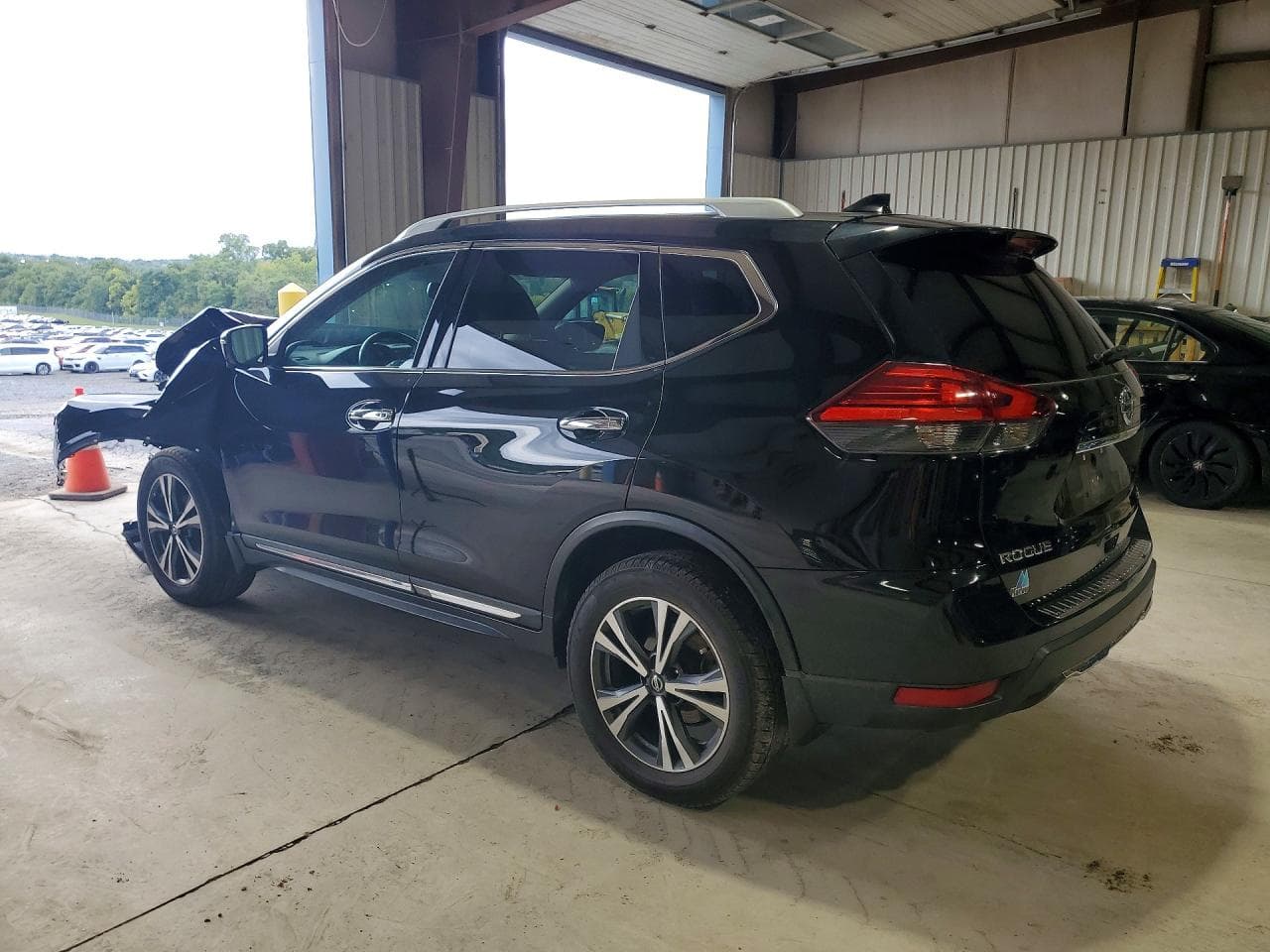 2017 Nissan Rogue Sl - foto 2