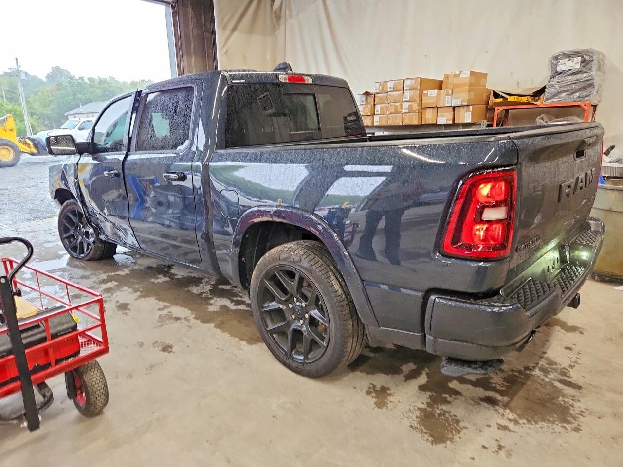 2026 Ram 1500 Laramie - foto 2