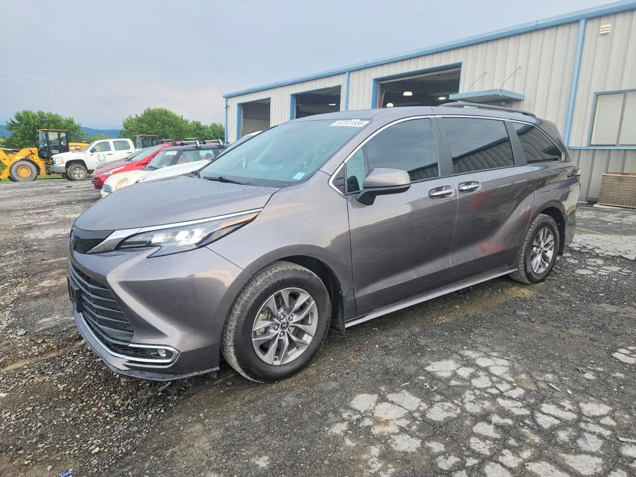 2024 Toyota Sienna Xle