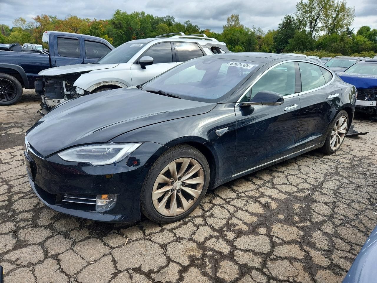 Tesla Model S 2016 z USA