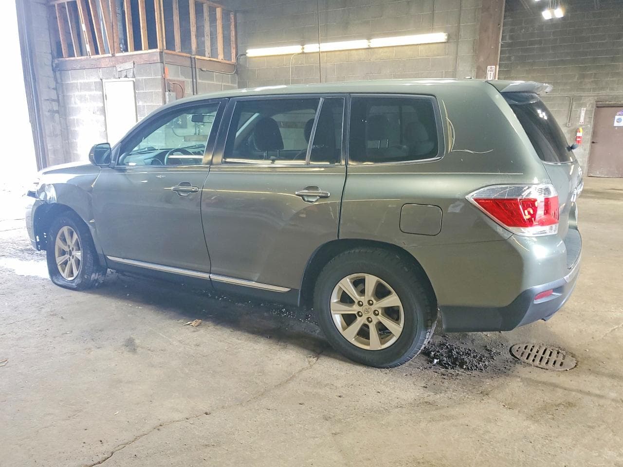 2012 Toyota Highlander Base - foto 2