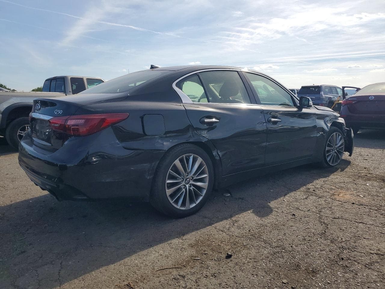 2018 Infiniti Q50 3.0T Luxe - foto 3