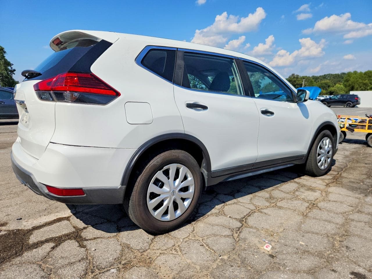 2017 Nissan Rogue S - foto 3
