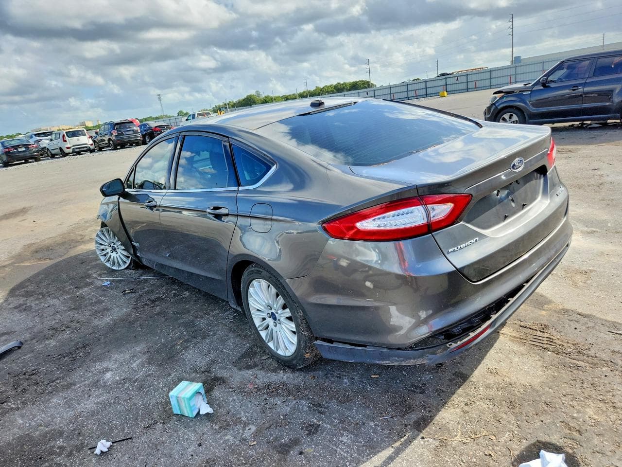 2016 Ford Fusion S Hybrid - foto 2