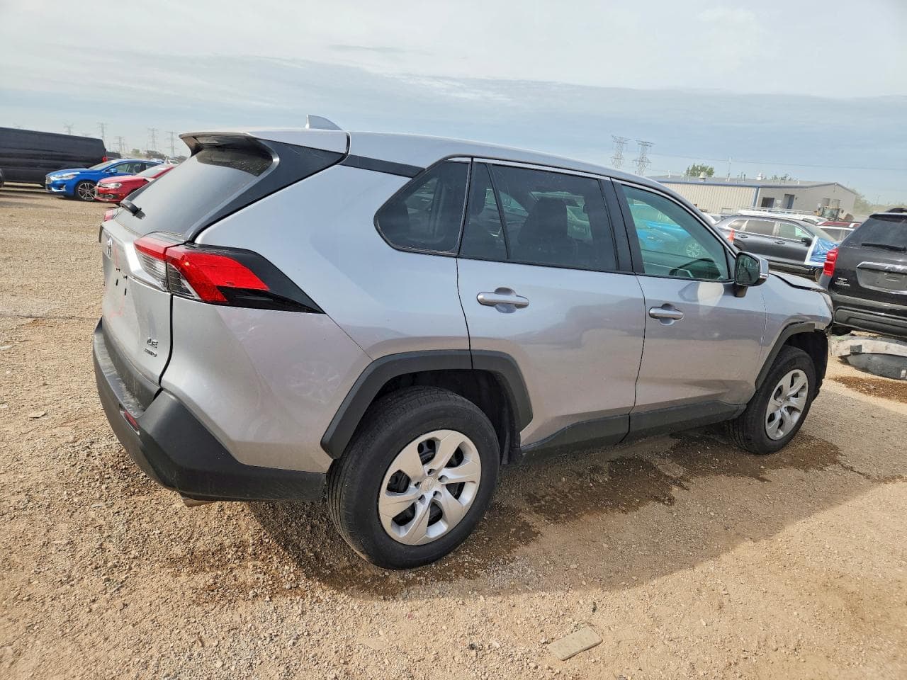 2024 Toyota Rav4 Le - foto 3