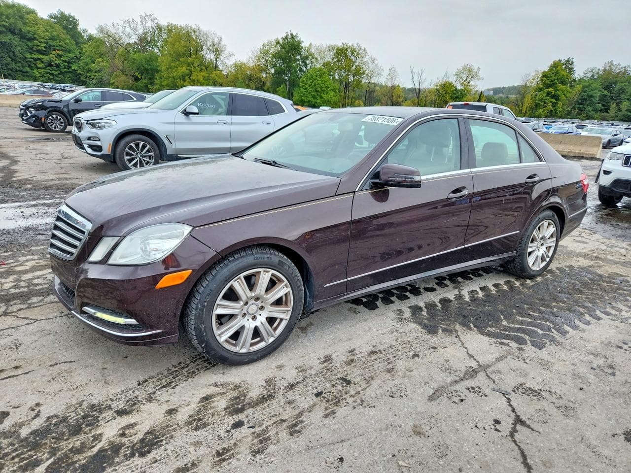 Mercedes-Benz E-klasse 2013 z USA