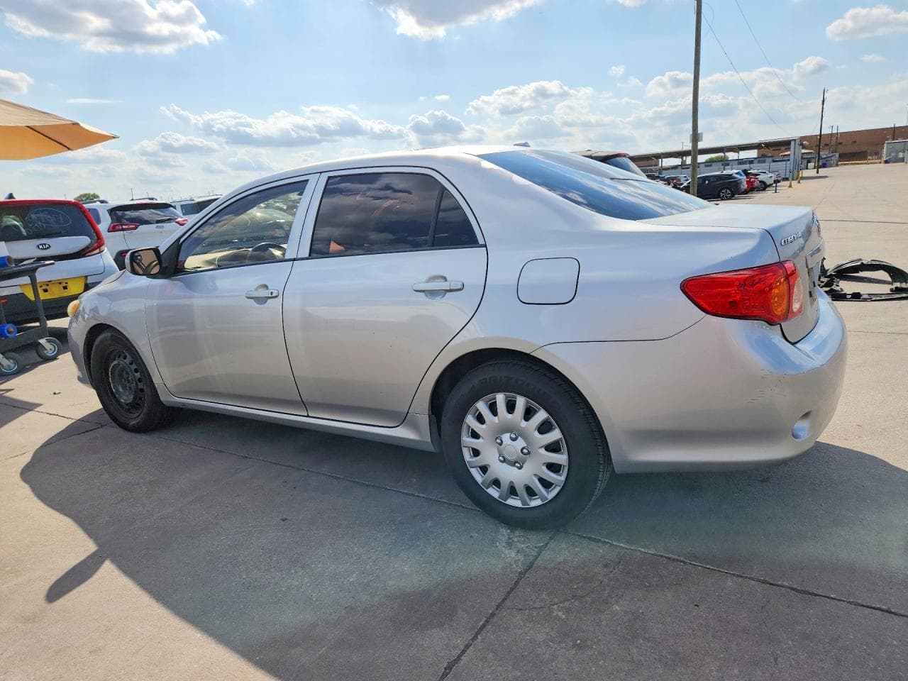 2010 Toyota Corolla Le - foto 2