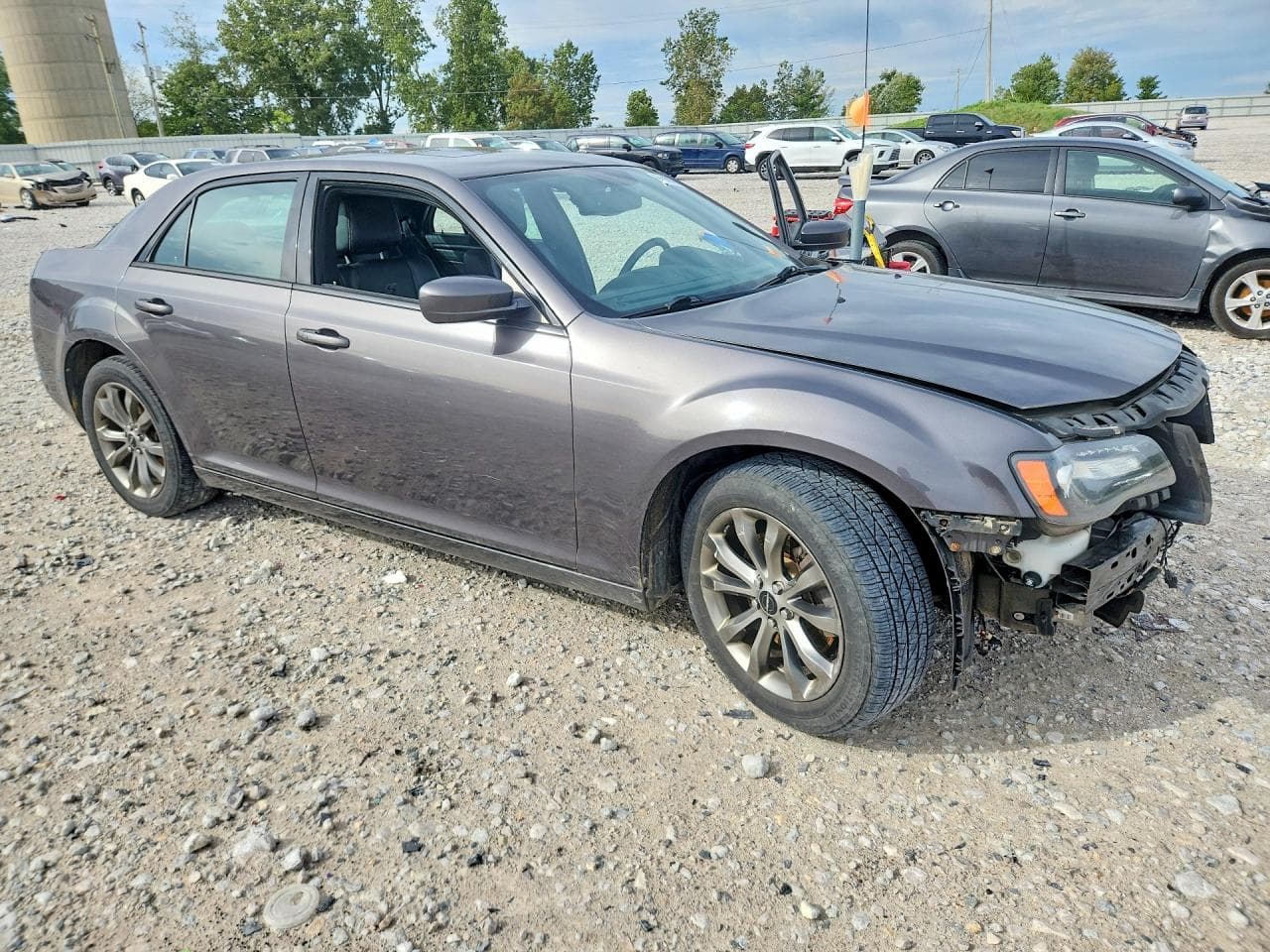 2014 Chrysler 300 S - foto 4